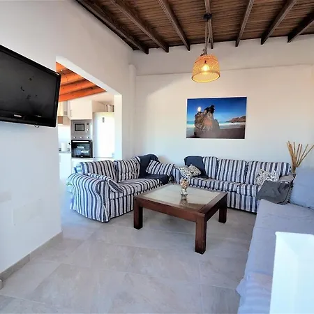 Beach House...El Gincho Garachico Three Minute Walk From El Gincho Beach. * Guincho (Tenerife)