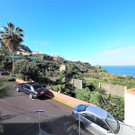 Dom wakacyjny Beach House...El Gincho Garachico Three Minute Walk From El Gincho Beach. *
